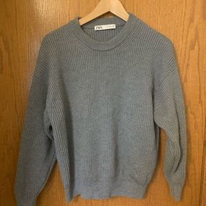 Zara knit wear. Worn a couple times.